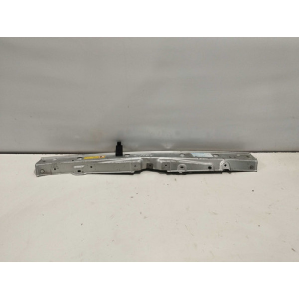 Travessa Superior Frontal Toyota Etios 2021