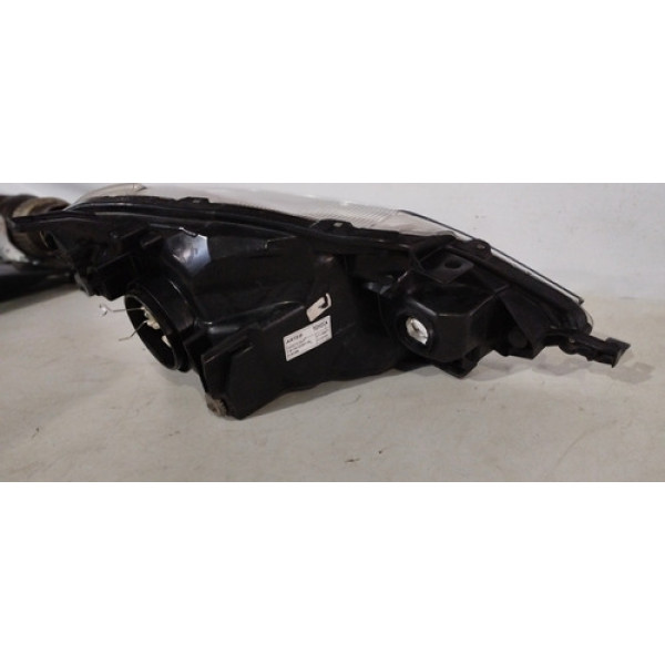 Farol Lado Esquerdo Toyota Etios Recuperado