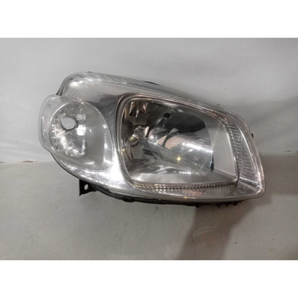 Farol Lado Direito Fiat Uno Vivace 2013 Recuperado