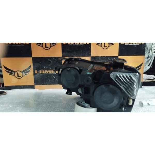 Farol Lado Direito Reno Duster 2023 C/led