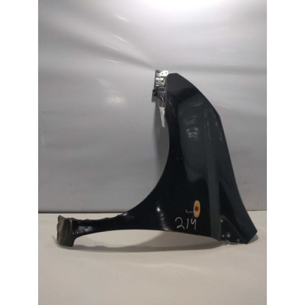 Paralama Lado Esquerdo Livina