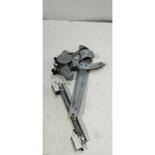 Máquina De Vidro Traseira Direita Nissan March 2018