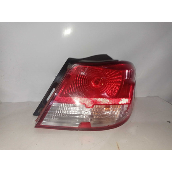 Lanterna Lado Direito Chevrolet Onix Joy 2014