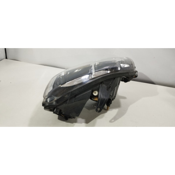 Farol Lado Esquerdo Renault Sandero 2017 Recuperado 