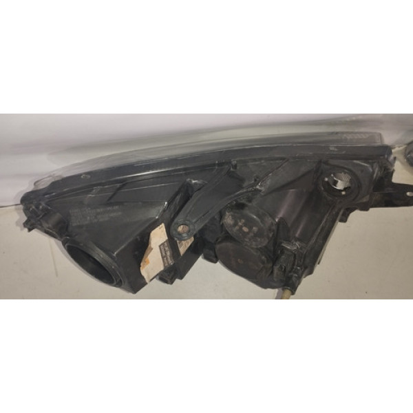 Farol Lado Esquerdo Renault Sandero 2015 Recuperado