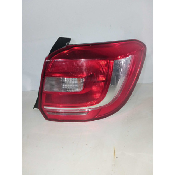 Lanterna Lado Direito Renault Sandero 2016