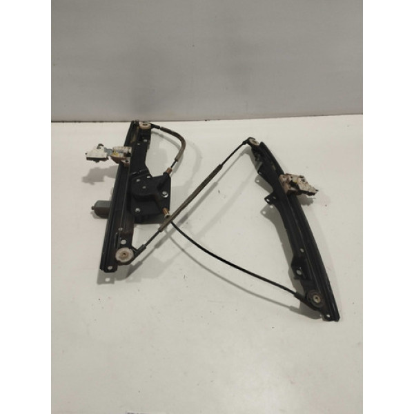 Máquina De Vidro Dianteira Direita Nissan Sentra 2012