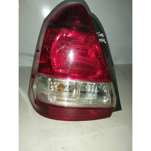 Lanterna Traseira Esquerda Toyota Etios Sedan 