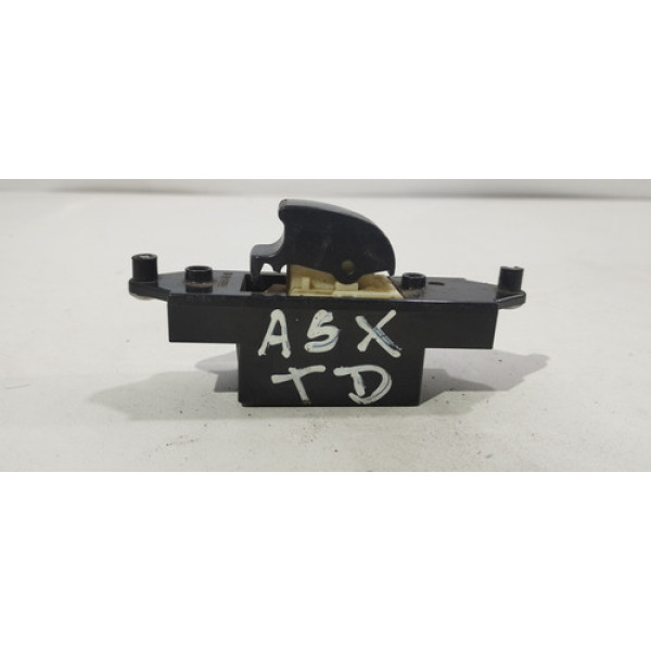 Comando Vidro Elétrico Traseiro Direito Mitsubishi Asx 