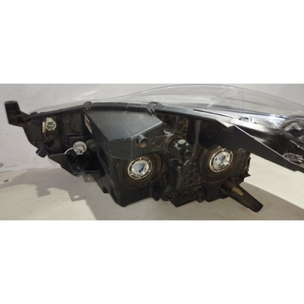 Farol Lado Direito Nissan Kicks S/led