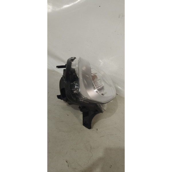 Farol Lado Direito Fiat Palio 2016 Recuperado
