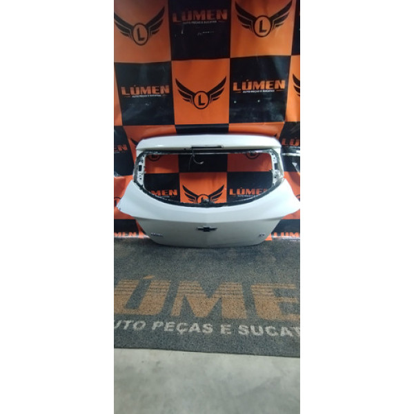 Tampa Do Porta Malas Gm Onix 2016