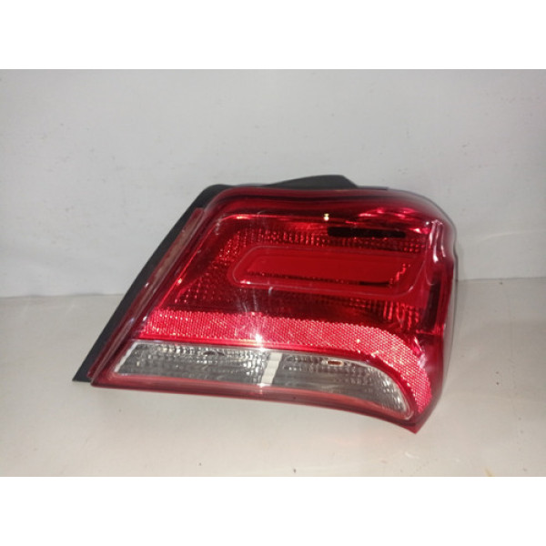 Lanterna Lado Direito Chevrolet Onix Lt 2018