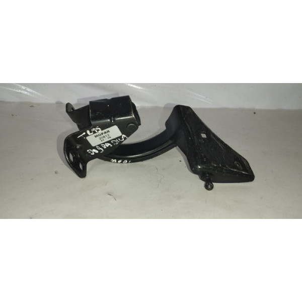 Dobradiça Porta Malas Lado Esquerdo Fiat Mobi 2016