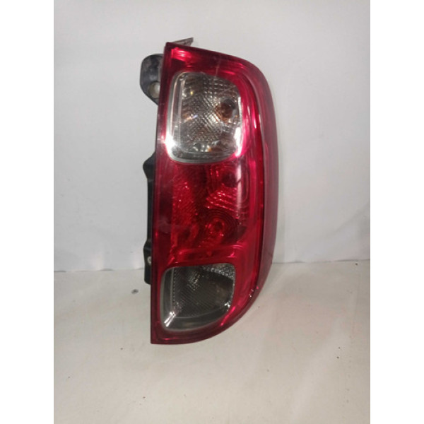 Lanterna Lado Direito Uno Vivace 2015