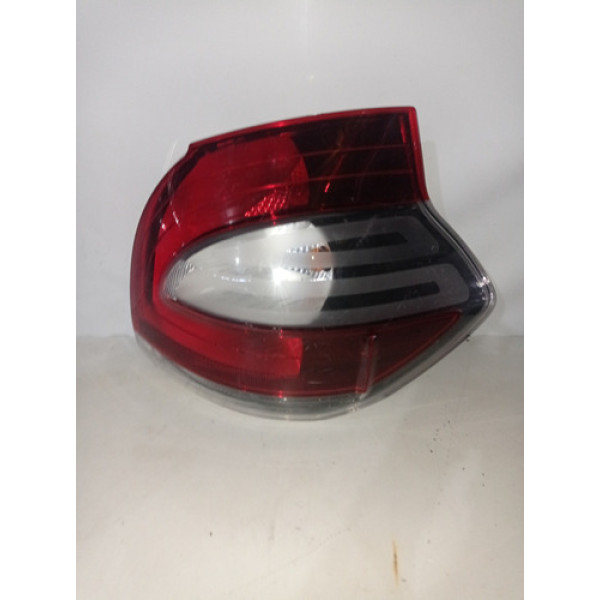 Lanterna Lado Direito Fiat Mobi 2020