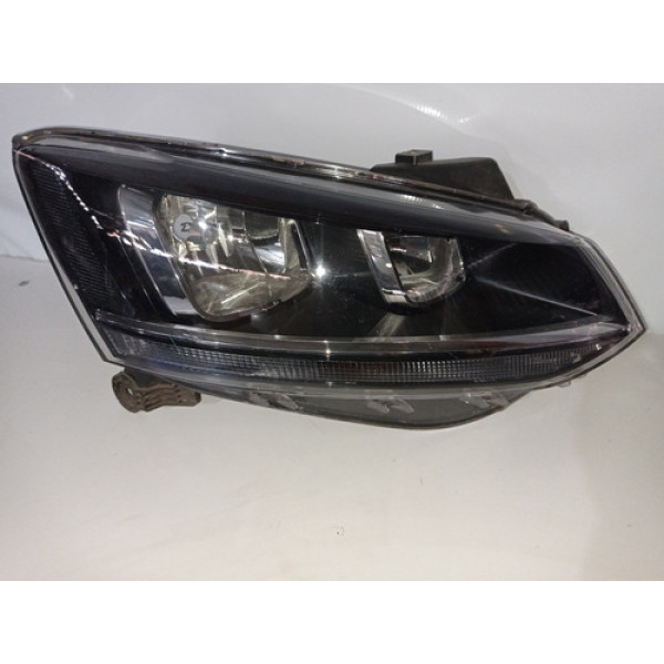 Farol Fox 2018 Lado Direito 