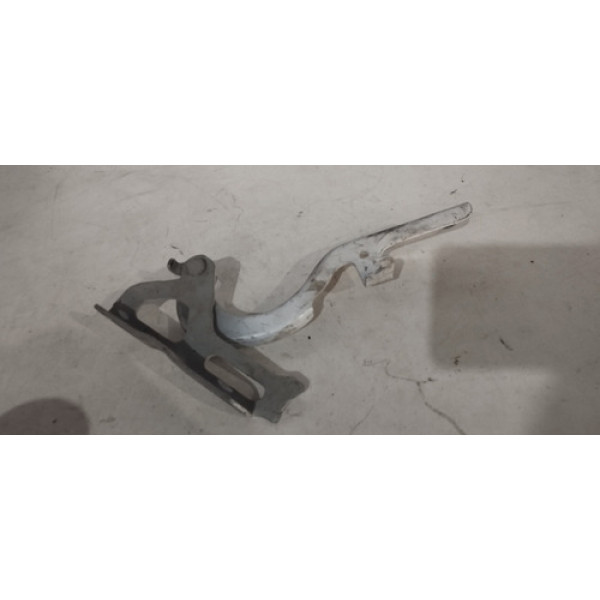 Dobradiça Do Capô Lado Direito Chery Arrizo 5 