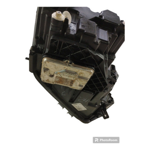 Farol Esquerdo Equinox 2020 