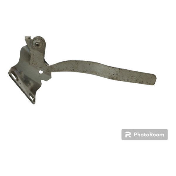 Dobradiça Capo Esquerdo Linea 2010