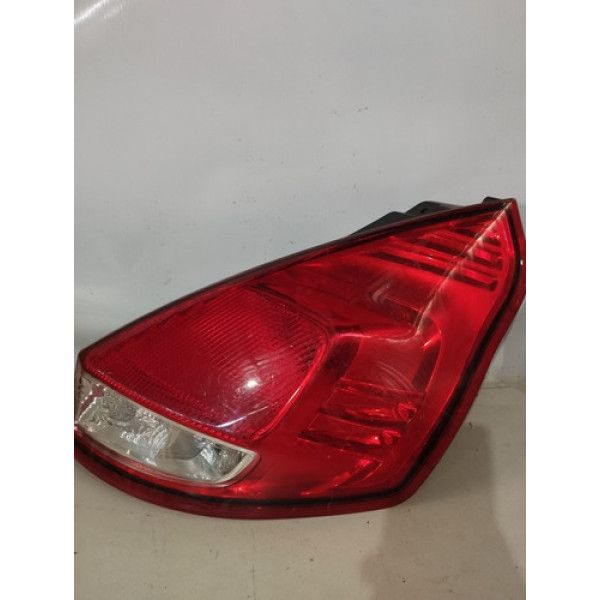 Lanterna Lado Direito Ford New Fiesta Hatch 
