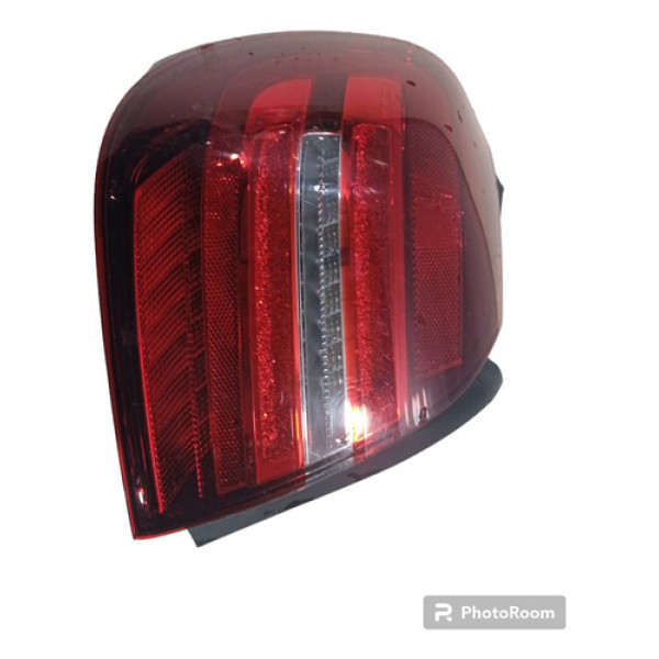 Lanterna Esquerda Gla 200 2019