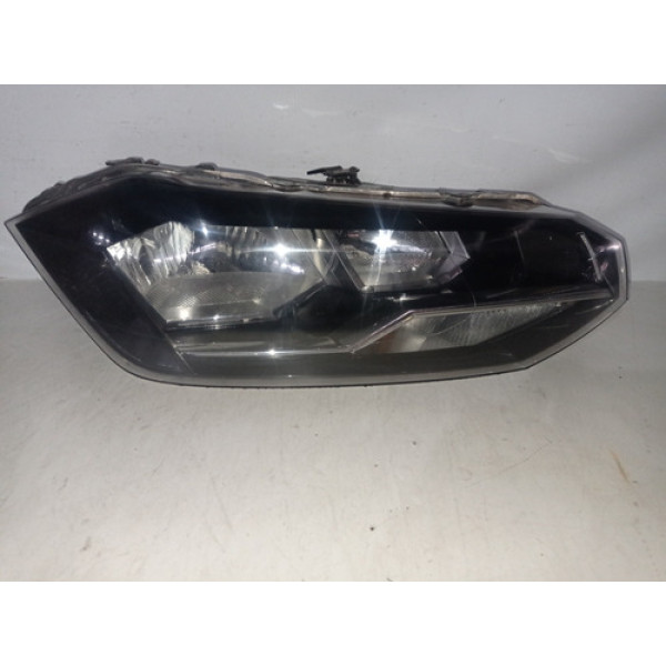 Farol Lado Direito Volkswagen Polo/virtus Recuperado