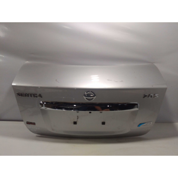 Tampa Do Porta Malas Nissan Sentra 2010